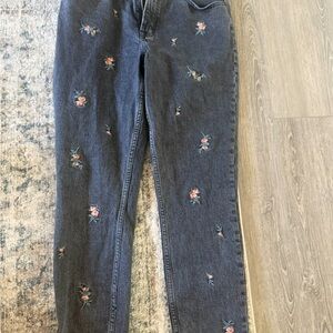 Abercrombie & Fitch Medium-Dark Skinny Jeans with Embroidery